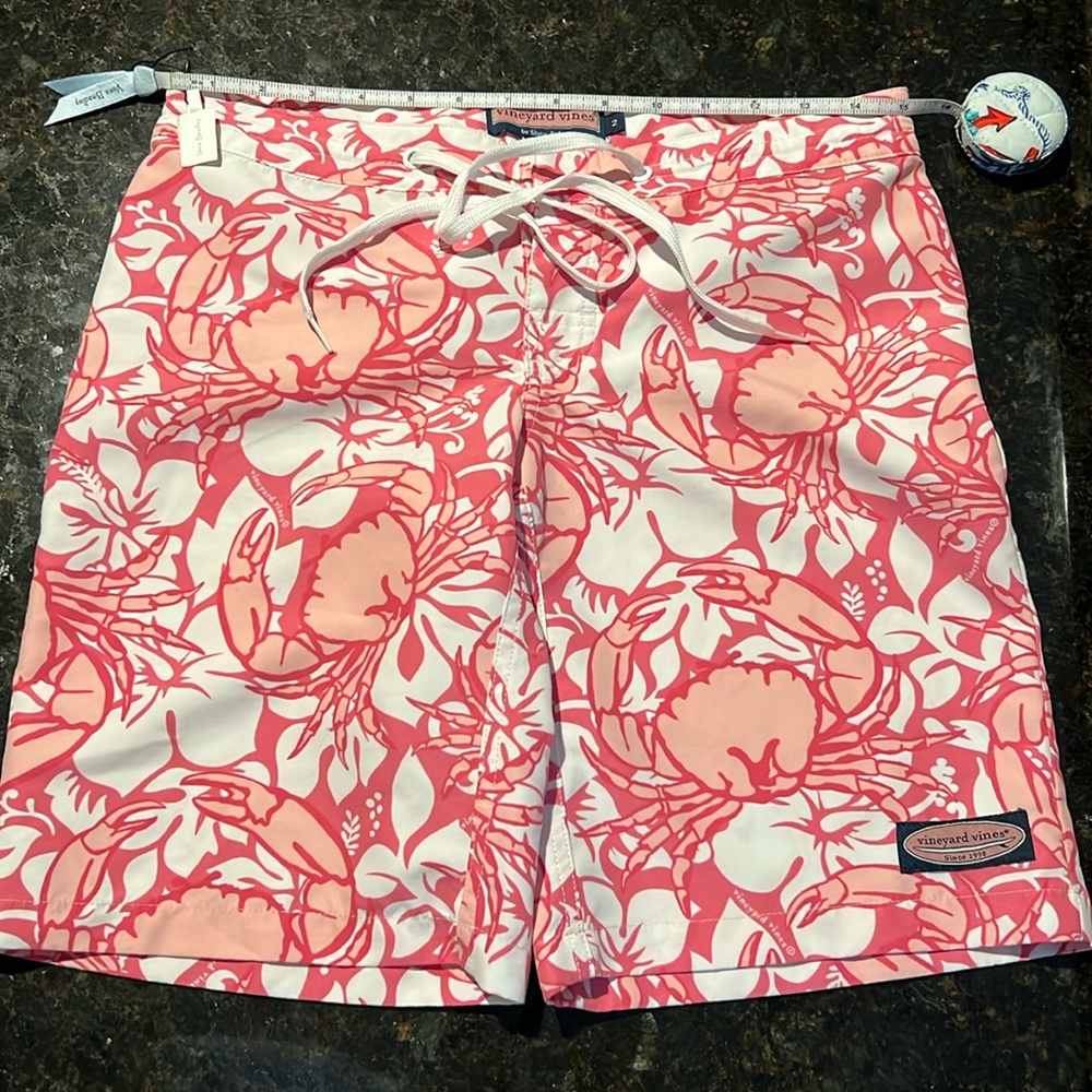 Vineyard Vines Pink Bermuda Shorts Womens Sz 2